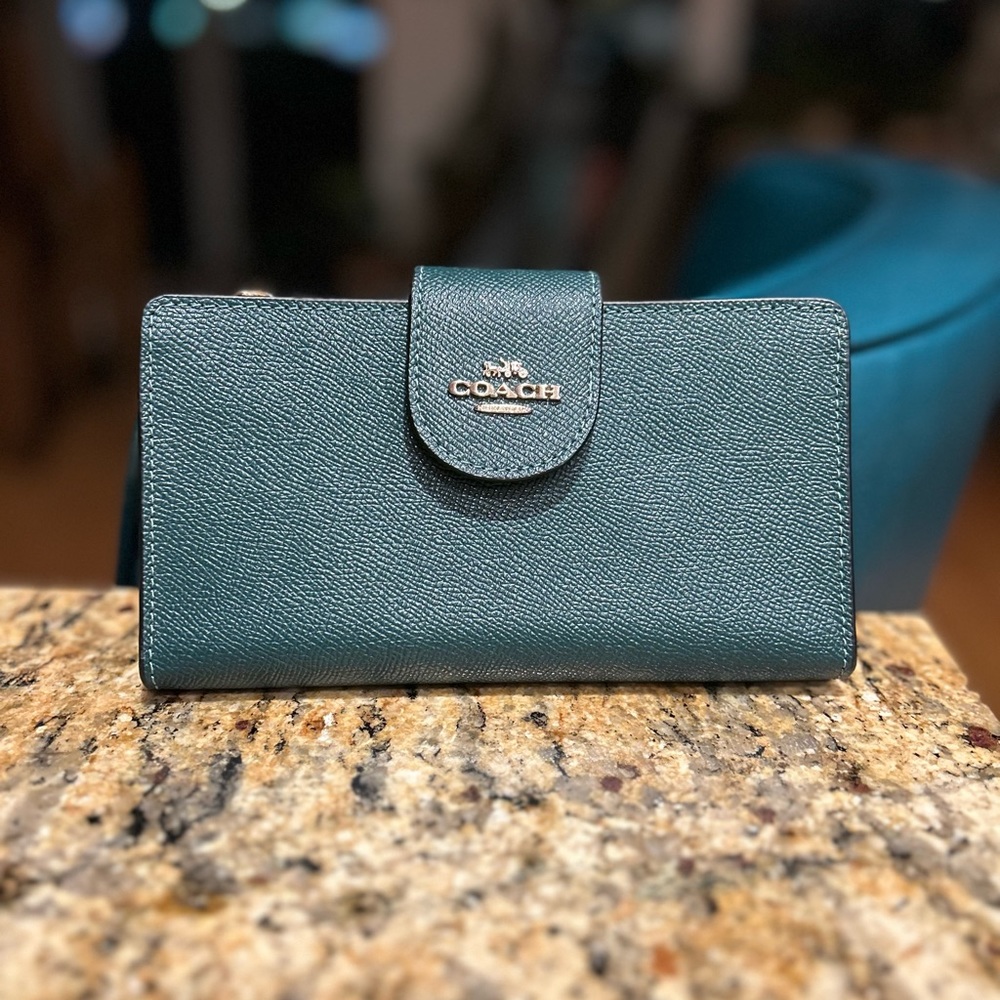 Coach ladies wallet / wristlet